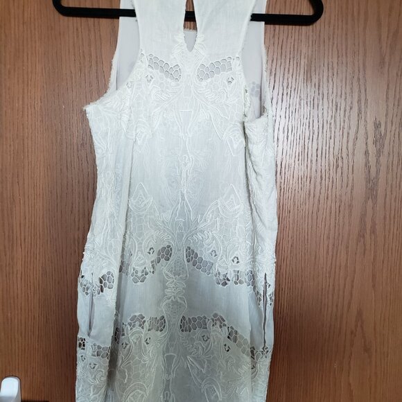 BCBG Maxazria Runway Simona Linen Silk Embroidered Eyelet Dress - Picture 5 of 13